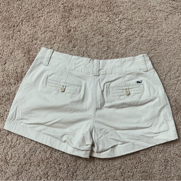 Vineyard Vines chino shorts - Picture 2 of 3